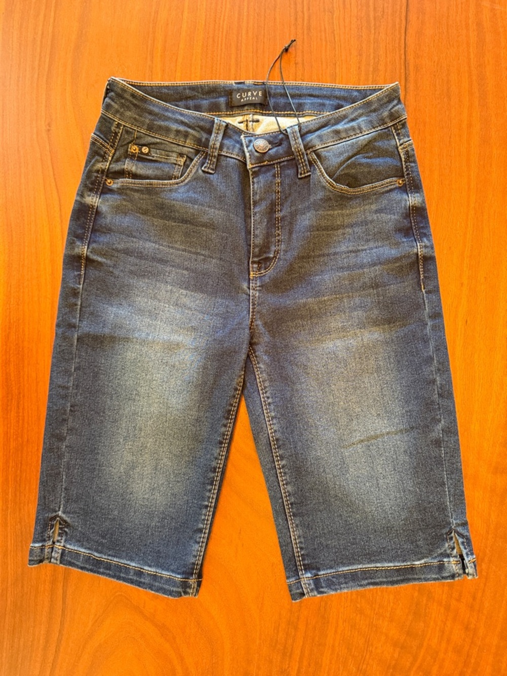 Blue Denim Bermuda Jeans - Women